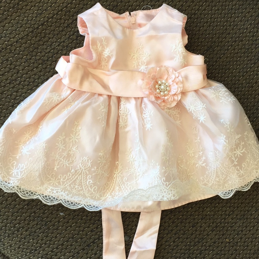 American Princess Dress. Size 3M.